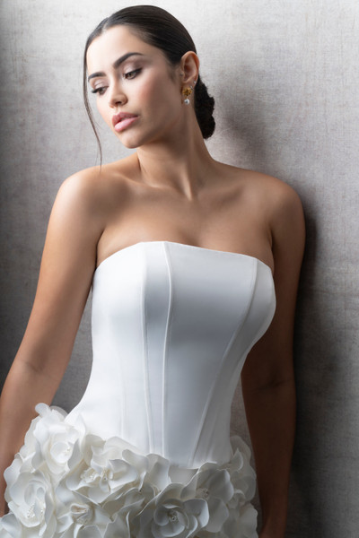 Allure Bridals Bridal Allure Couture C754