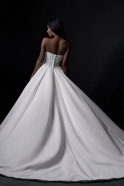Allure Bridals Bridal Allure Couture C783