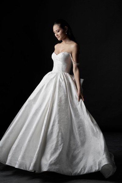 allure bridals Bridal Allure Couture C786