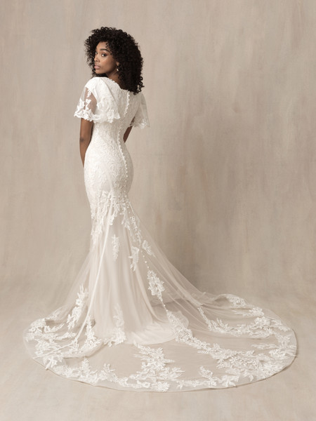Allure Bridals Bridal Allure Modest M671