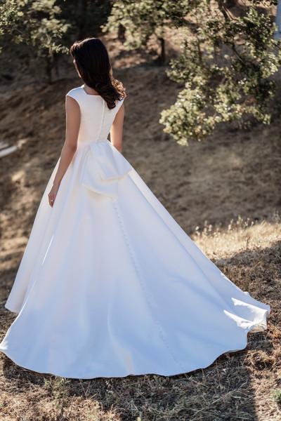Allure Bridals Bridal Allure Modest M703