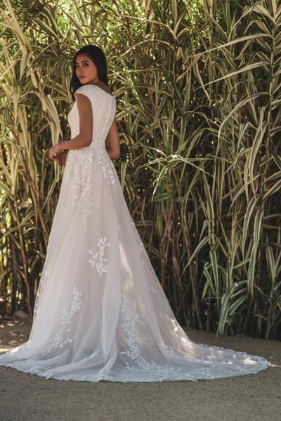 Allure Bridals Bridal Allure Modest M728