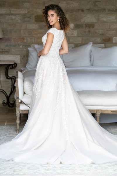 Allure Bridals Bridal Allure Modest M730