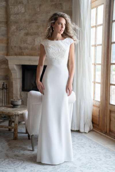 Allure Bridals Bridal Allure Modest M733