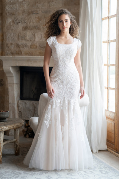 Allure Bridals Bridal Allure Modest M736