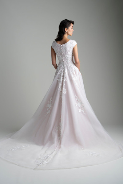 Allure Bridals Bridal Allure Modest M754