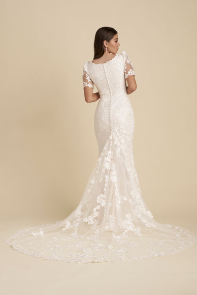 Allure Bridals Bridal Allure Modest M771