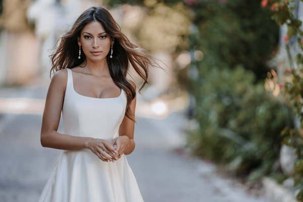 Allure Bridals Bridal Allure Romance 3553