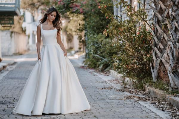 Allure Bridals Bridal Allure Romance 3553