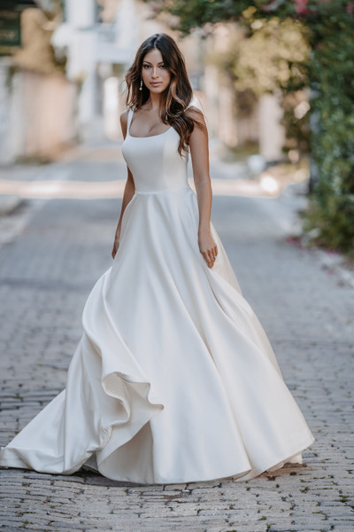 allure bridals Bridal Allure Romance 3553