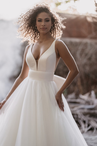 Allure Bridals Bridal Allure Romance 3559