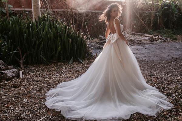 Allure Bridals Bridal Allure Romance 3559