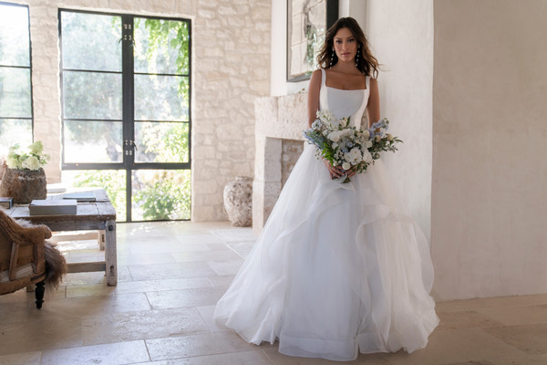 Allure Bridals Bridal Allure Romance R3609
