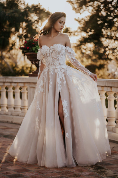 Allure Bridals Bridal Allure Romance R3650