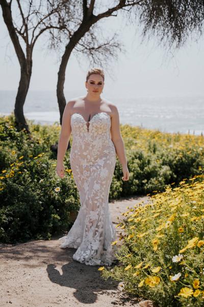 allure bridals Bridal Allure Romance R3651