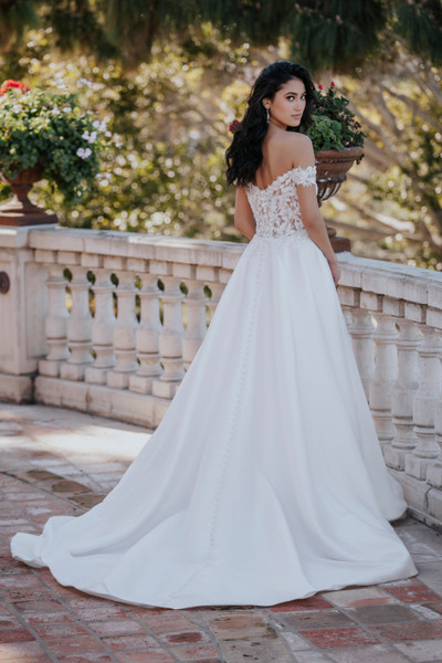 Allure Bridals Bridal Allure Romance R3660