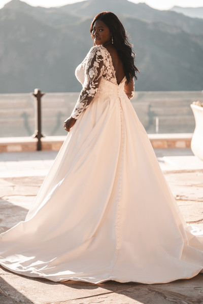 Allure Bridals Bridal Allure Romance R3713W