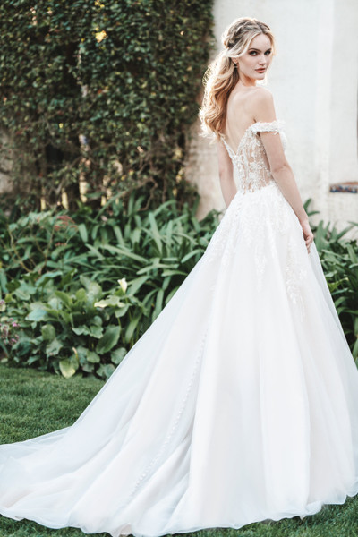 Allure Bridals Bridal Allure Romance R3751