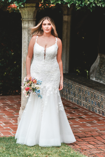 Allure Bridals Bridal Allure Romance R3752L