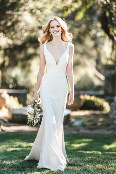 Allure Bridals Bridal Allure Romance R3753