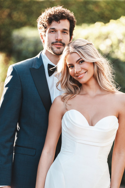 Allure Bridals Bridal Allure Romance R3756