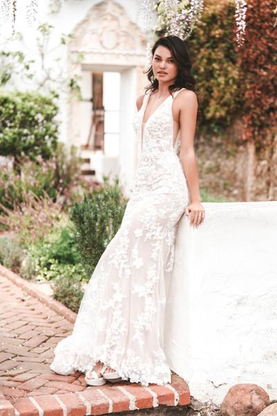Allure Bridals Bridal Allure Romance R3760