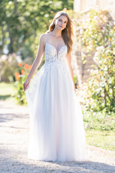 allure bridals Bridal Allure Romance R3803
