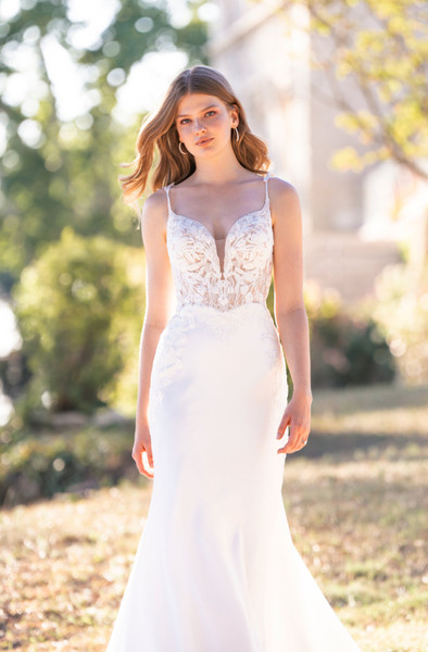 Allure Bridals Bridal Allure Romance R3804