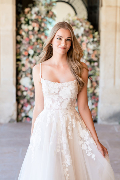 Allure Bridals Bridal Allure Romance R3805