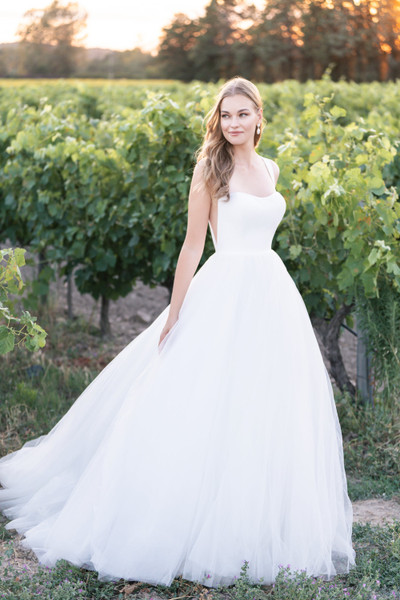 allure bridals Bridal Allure Romance R3807