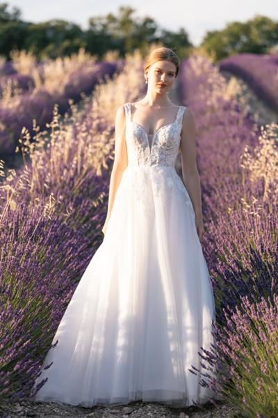 allure bridals Bridal Allure Romance R3810
