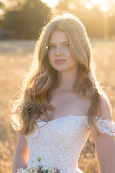 Allure Bridals Bridal Allure Romance R3812