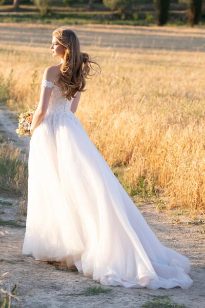 Allure Bridals Bridal Allure Romance R3812