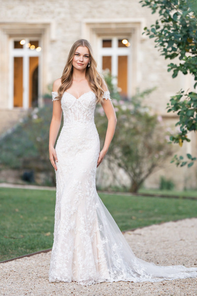 allure bridals Bridal Allure Romance R3813