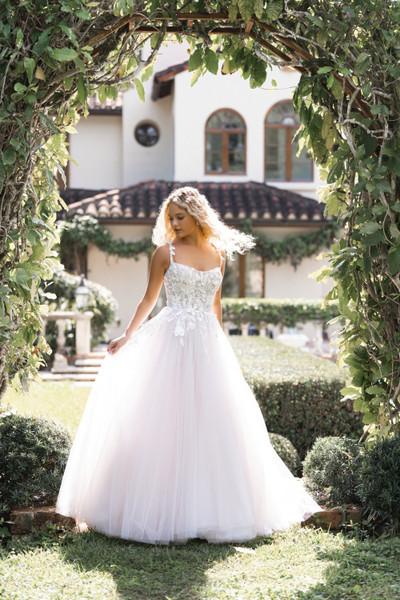 allure bridals Bridal Allure Romance R3852