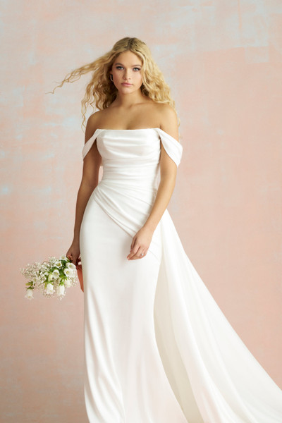 Allure Bridals Bridal Allure Romance R3856T