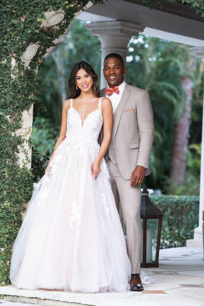 Allure Bridals Bridal Allure Romance R3861