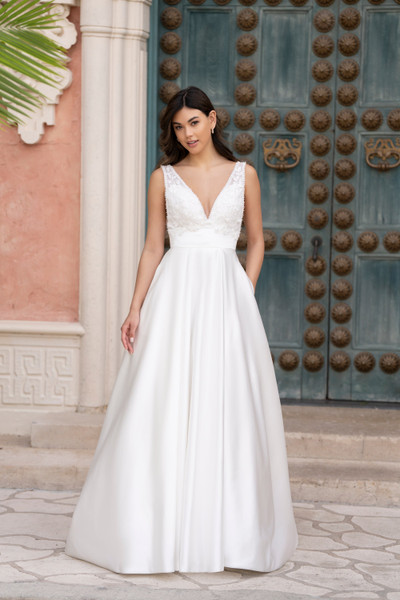 allure bridals Bridal Allure Romance R3863NC