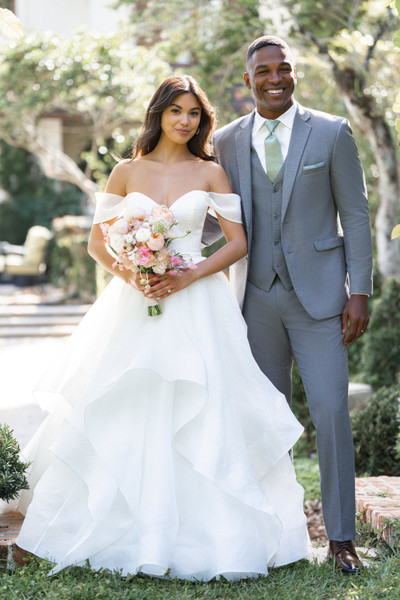 Allure Bridals Bridal Allure Romance R3865