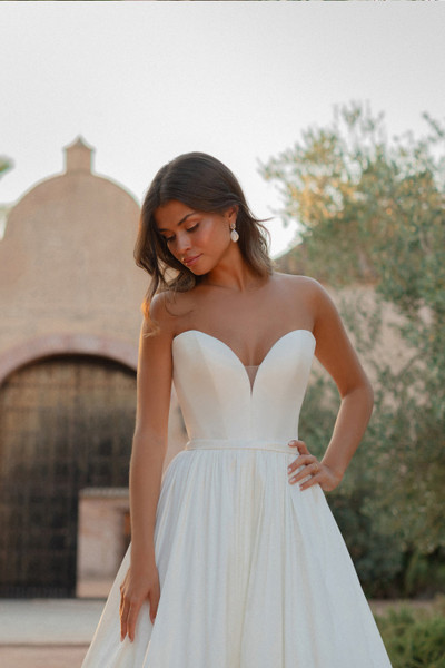 Allure Bridals Bridal Wilderly Bride F360 - Vivien