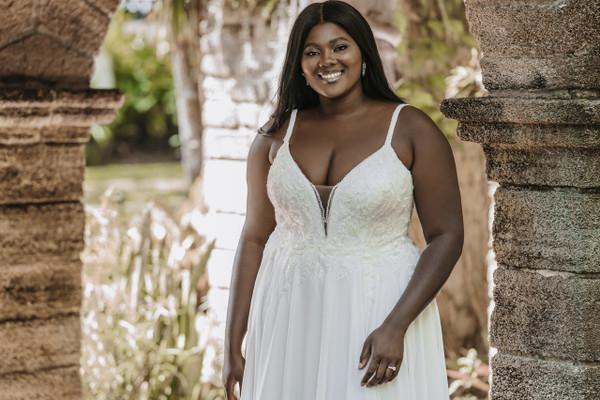 Allure Bridals Dresses 3558W