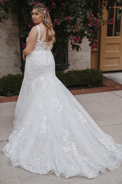 Allure Bridals Dresses 9950L
