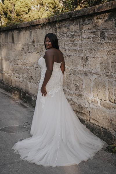 Allure Bridals Dresses 9953L