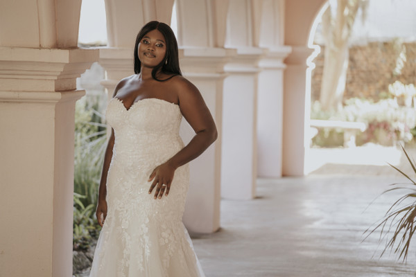 Allure Bridals Dresses 9960L