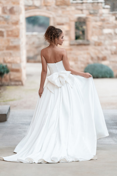 allure bridals Dresses Bridal Accessories B27