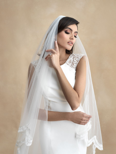 Allure Bridals Dresses Bridal Accessories V027