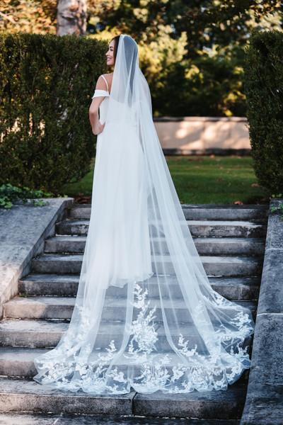 Allure Bridals Dresses Bridal Accessories V041
