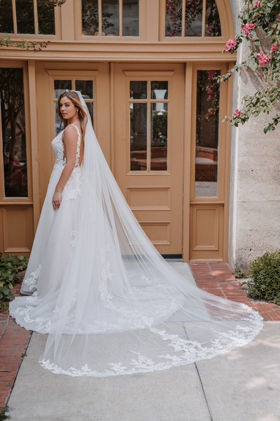 Allure Bridals Dresses Bridal Accessories V043