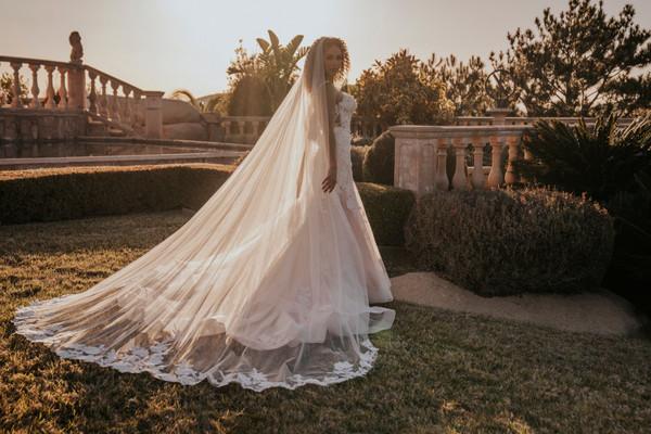 Allure Bridals Dresses Bridal Accessories V060C