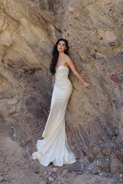 allure bridals Bridal Wilderly Bride F385NC - Cleopatra